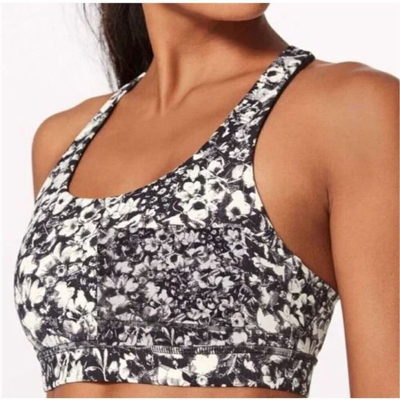 Lululemon Invigorate Sports Bra - Picture 1 of 8